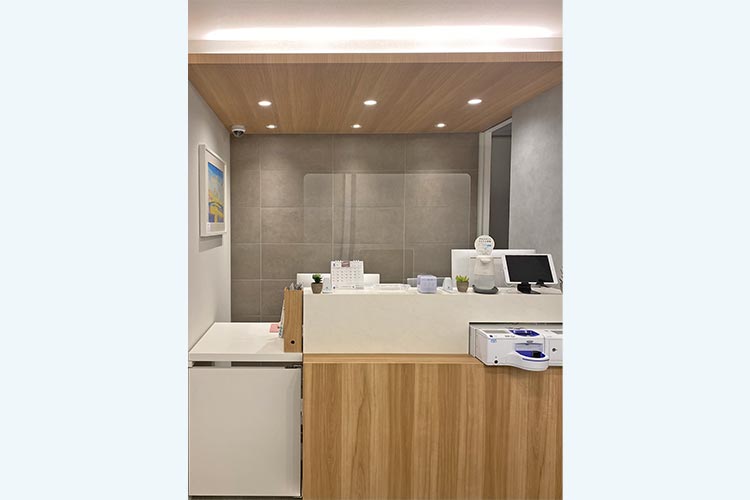 博多駅前こころのクリニック受付